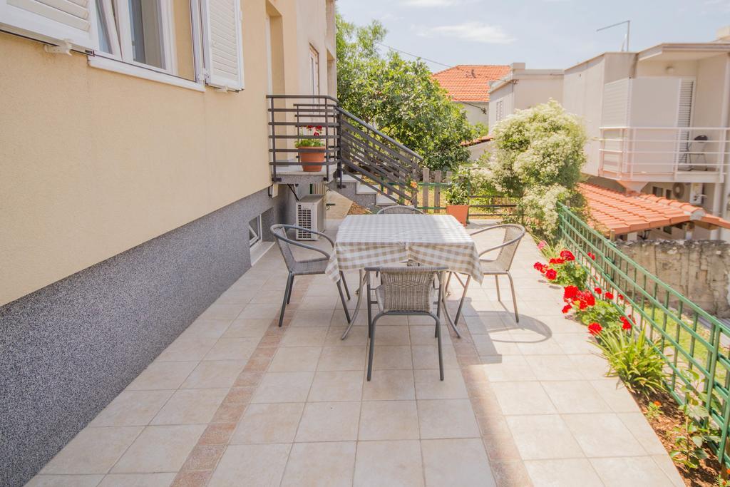 Apartments Maria Traù Esterno foto