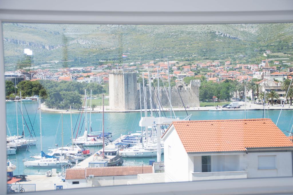 Apartments Maria Traù Esterno foto