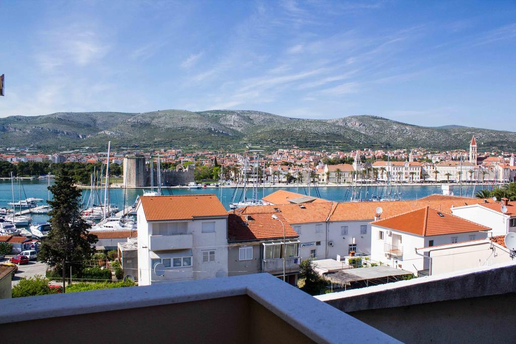 Apartments Maria Traù Esterno foto
